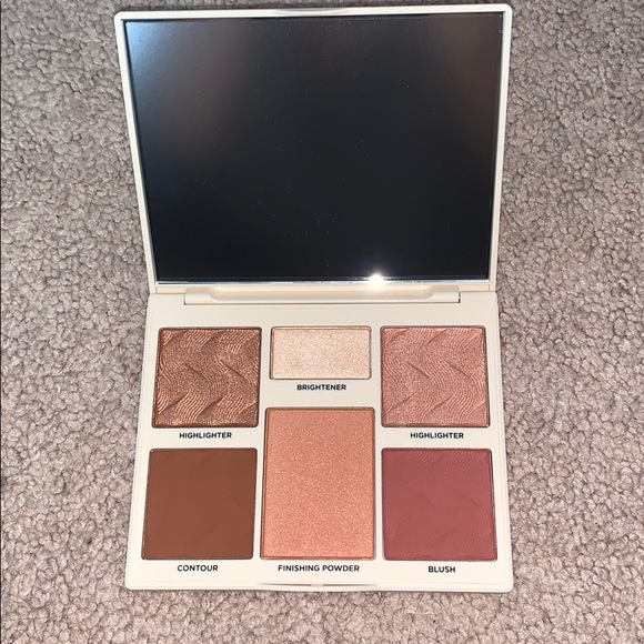 COVER FX - Face Palette. - Picture 3 of 4